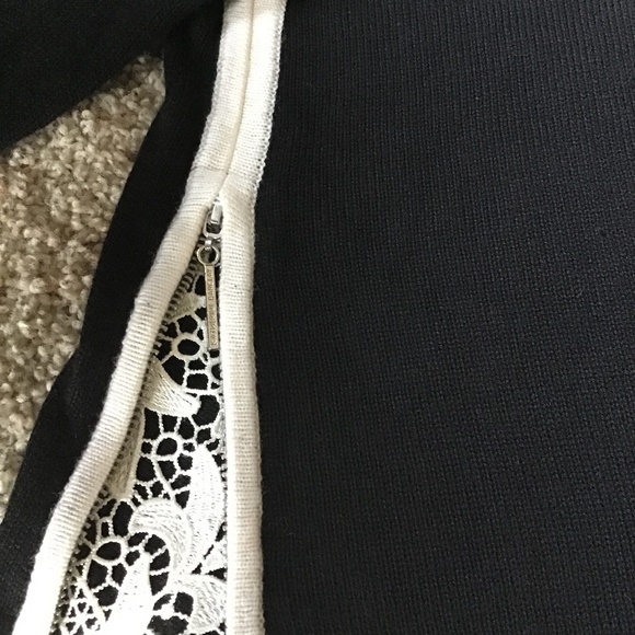 Peek a boo lace sweater - Picture 5 of 8